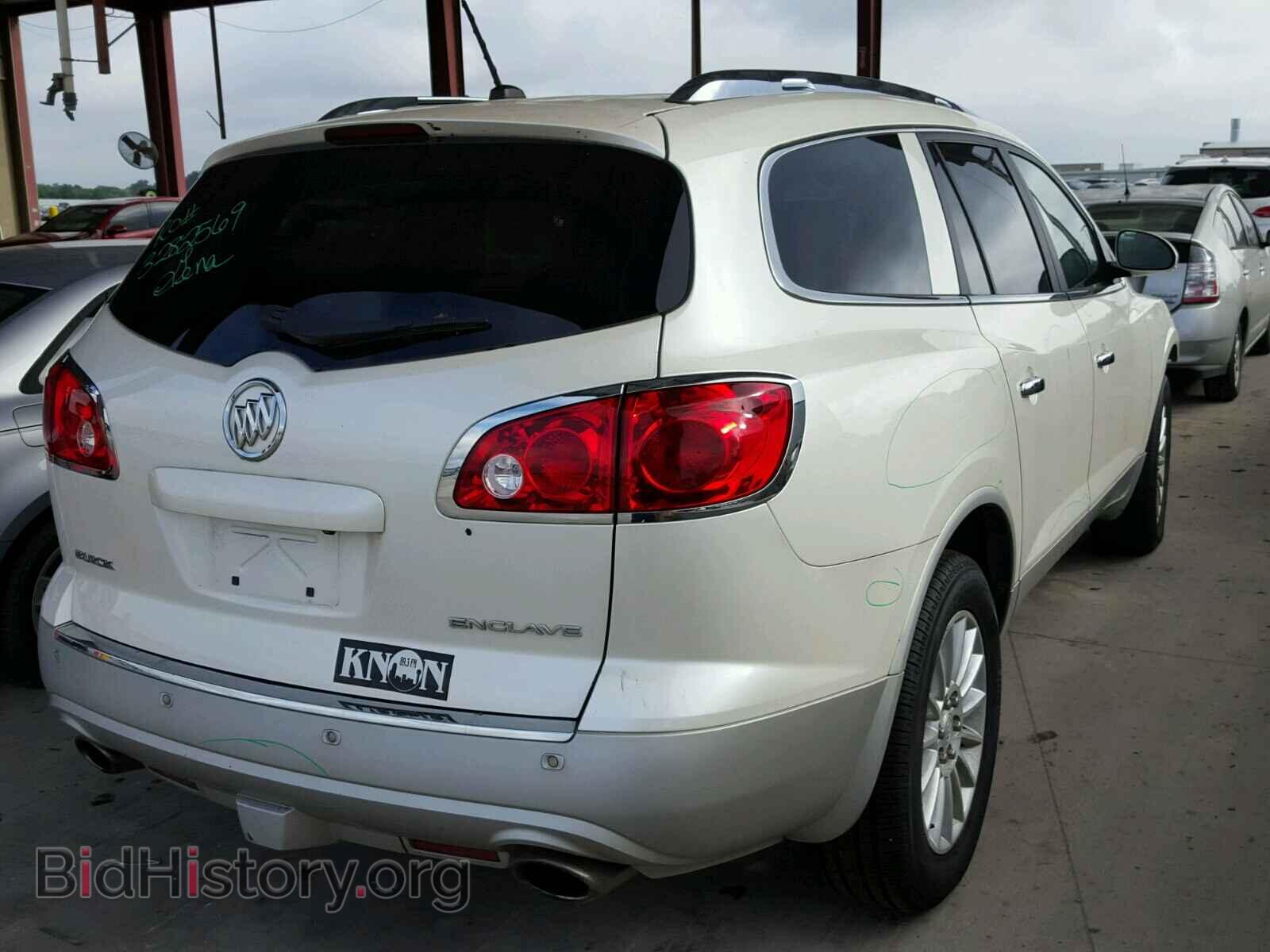 2012 BUICK ENCLAVE - VIN: 5GAKRCED9CJ101372 - Фото 4