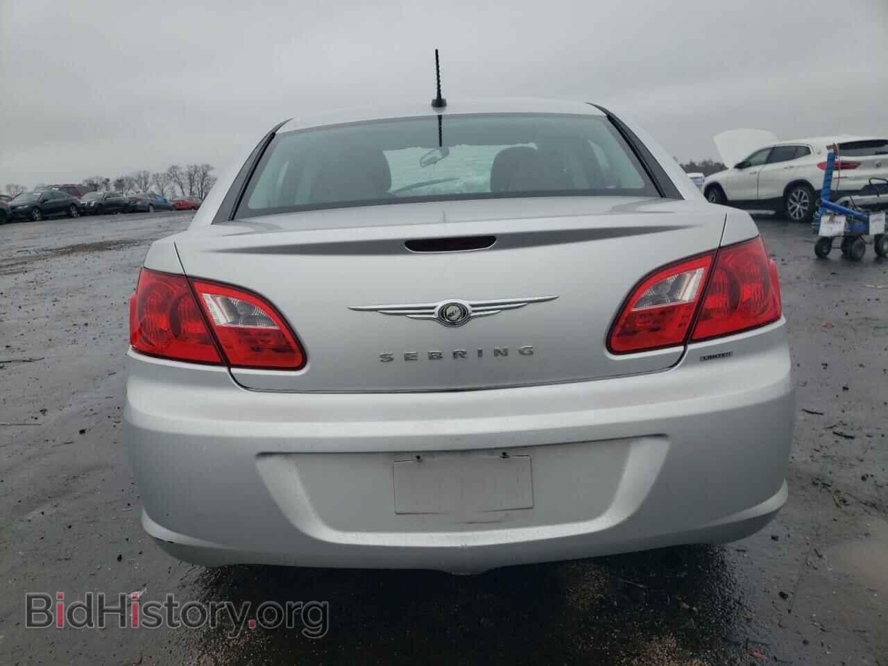 2010 CHRYSLER SEBRING - VIN: 1C3CC5FB5AN183995 - Фото 6