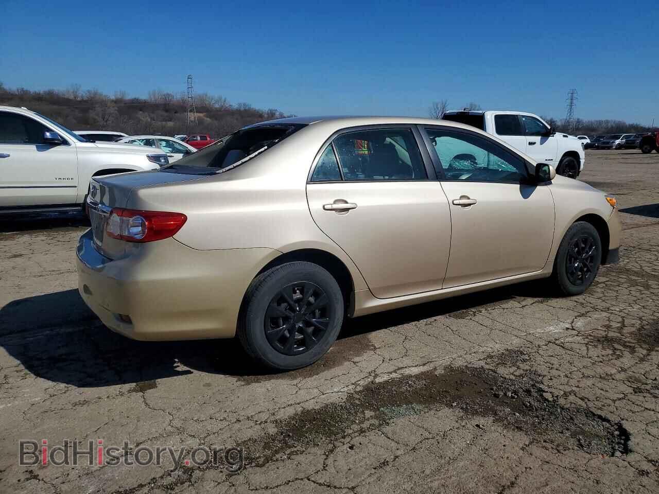 2011 TOYOTA COROLLA - VIN: 2T1BU4EE0BC674375 - Фото 3
