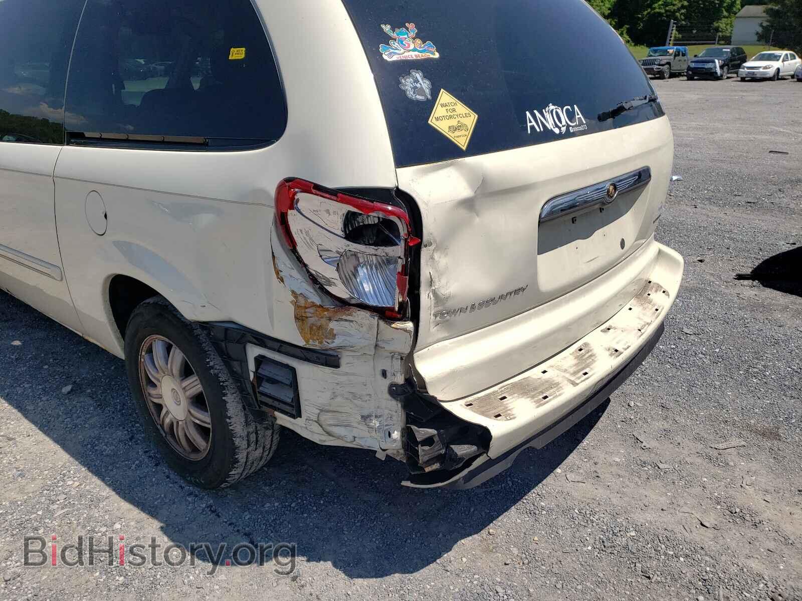 2007 CHRYSLER MINIVAN - VIN: 2A8GP54L47R171659 - Фото 9