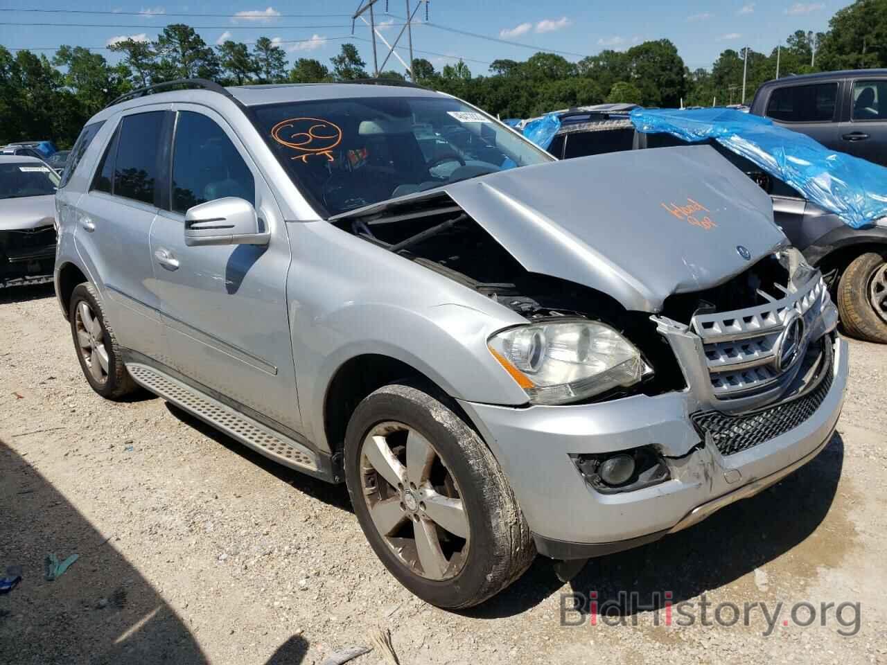 Photo 4JGBB5GB5BA653360 - MERCEDES-BENZ M-CLASS 2011