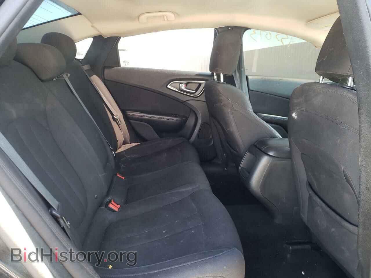 2015 CHRYSLER 200 - VIN: 1C3CCCAB5FN650206 - Фото 6