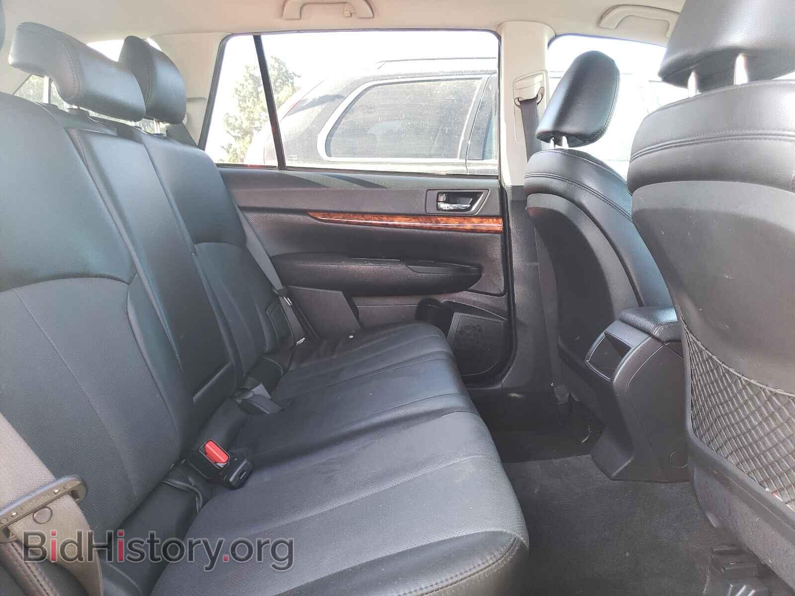 2011 SUBARU OUTBACK - VIN: 4S4BRBLC8B3370528 - Photo 6