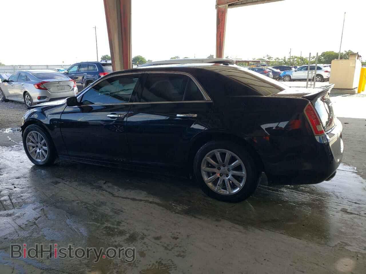 2012 CHRYSLER 300 - VIN: 2C3CCACG0CH182497 - Фото 2