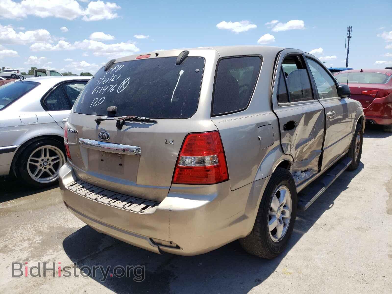 2007 KIA SORENTO - VIN: KNDJD736675752042 - Фото 4