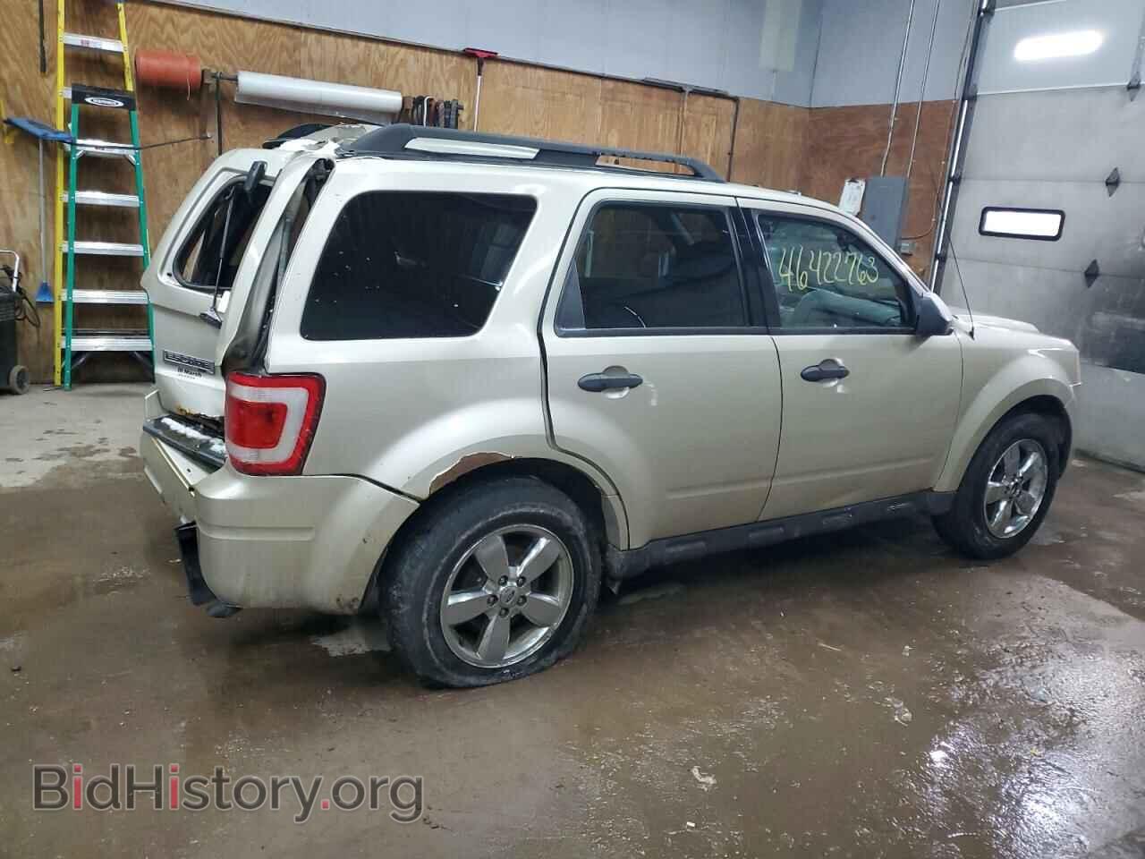 2011 FORD ESCAPE - VIN: 1FMCU9DG5BKB89454 - Фото 3