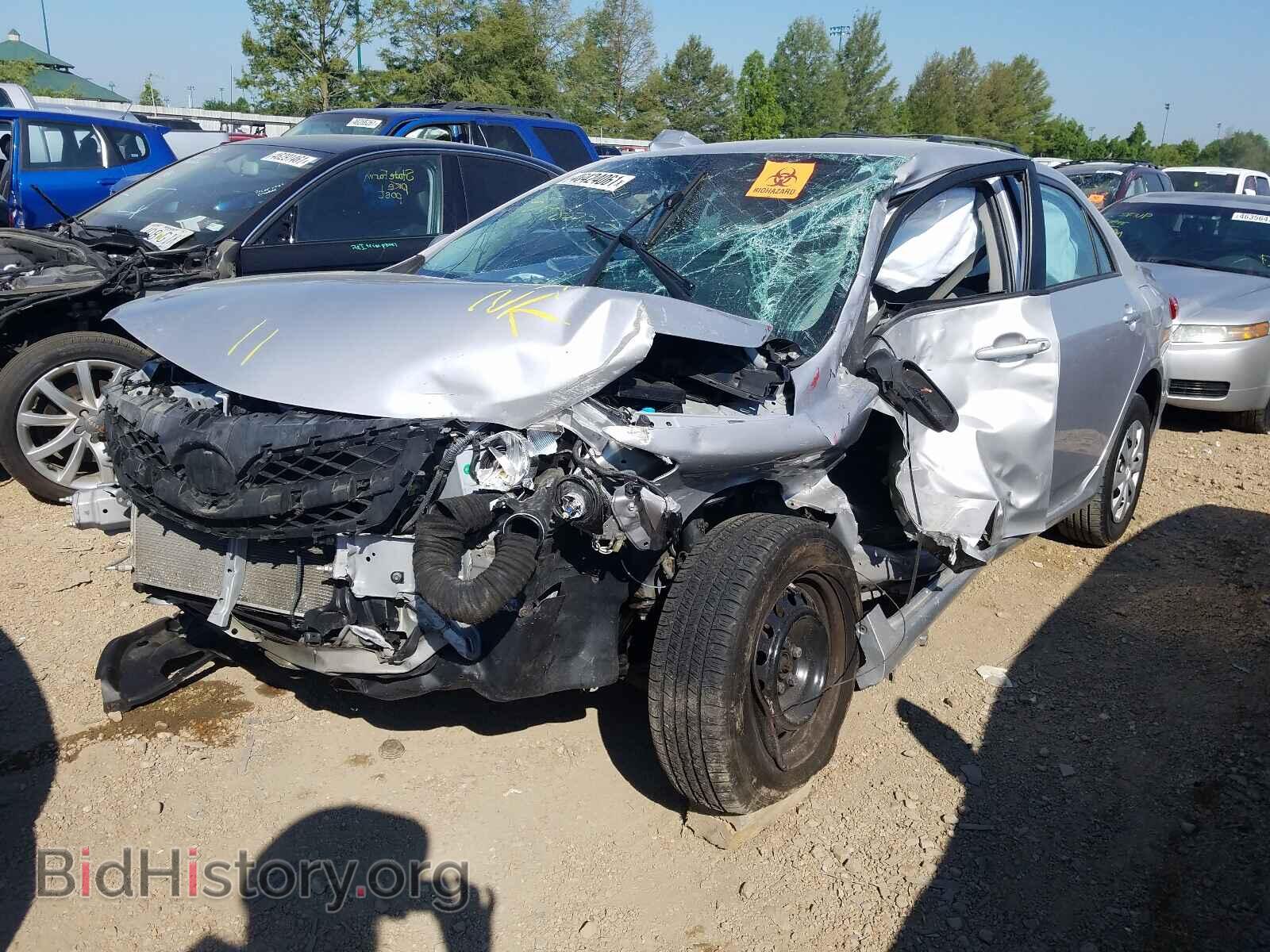 2011 TOYOTA COROLLA - VIN: 2T1BU4EE7BC563984 - Фото 2