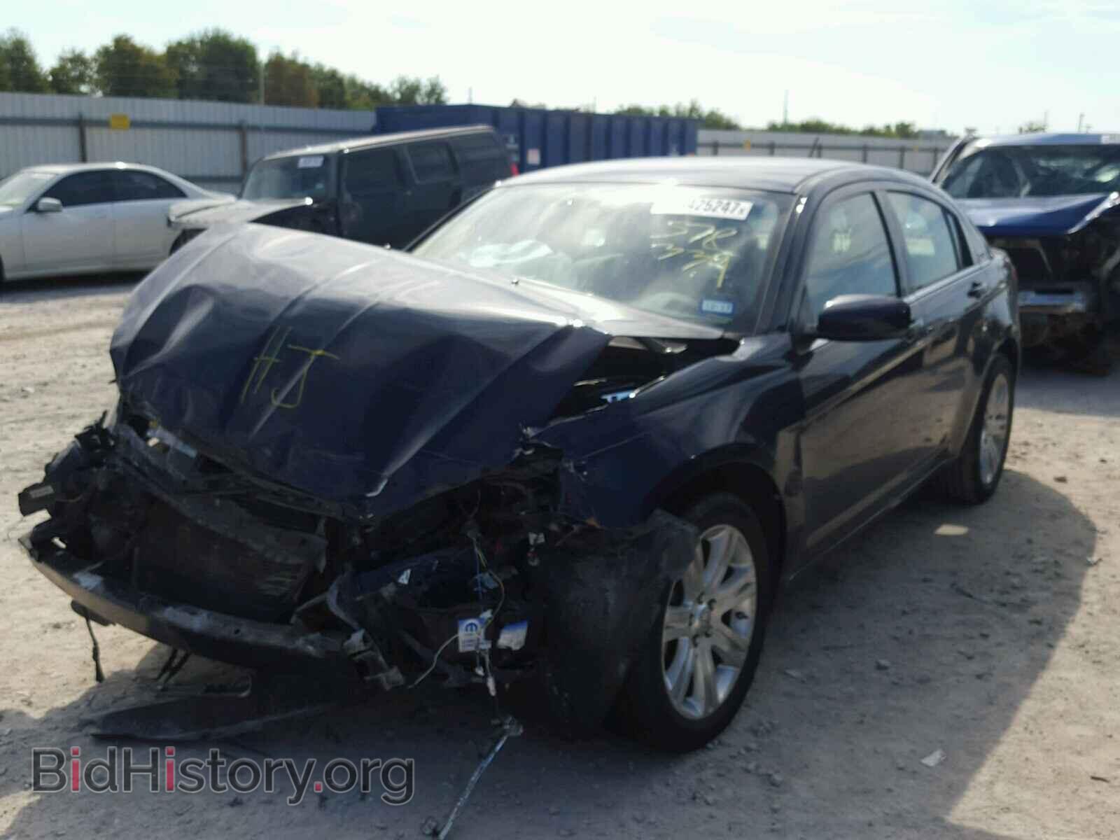 2013 CHRYSLER 200 - VIN: 1C3CCBBB6DN578339 - Фото 2