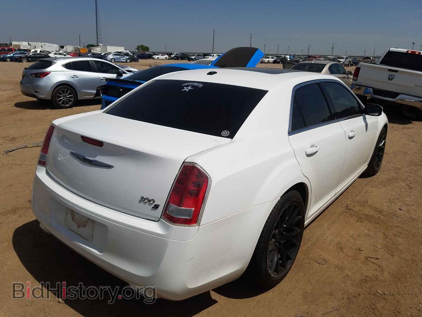 2012 CHRYSLER 300 - VIN: 2C3CCADT1CH136933 - Фото 4