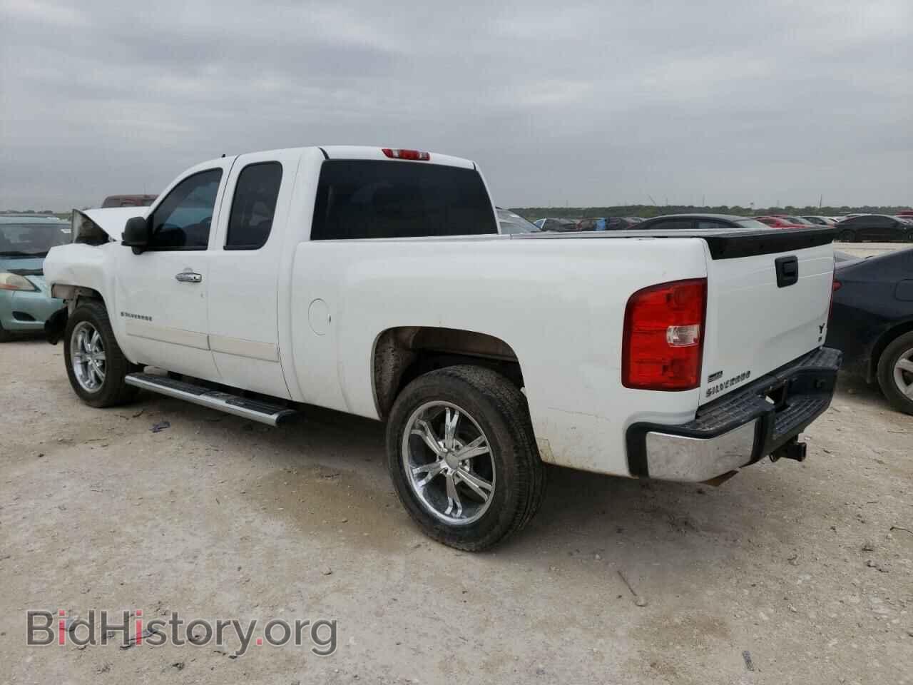 2007 CHEVROLET SILVERADO - VIN: 1GCEC19077Z590189 - Фото 2