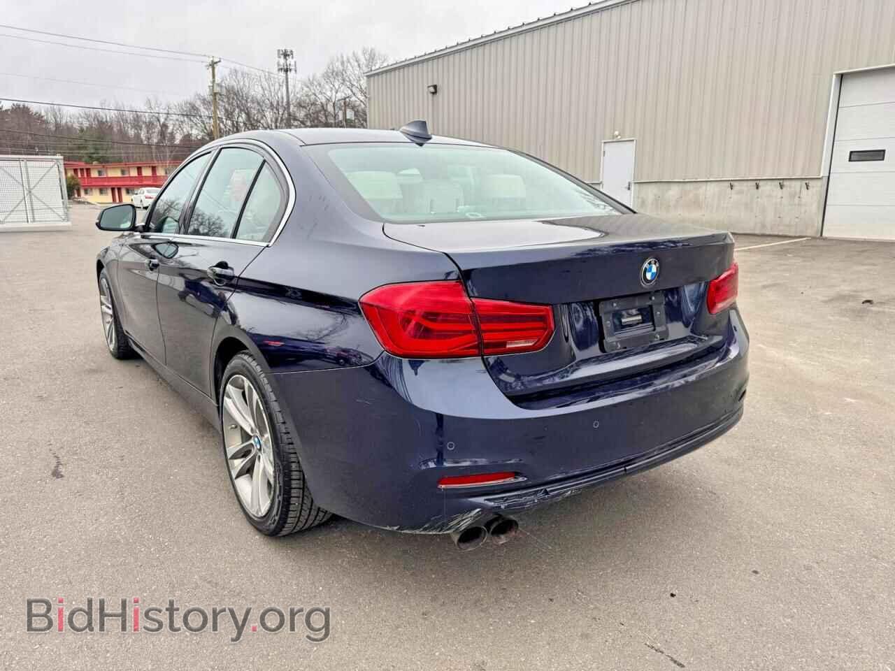 2017 BMW 3 SERIES - VIN: WBA8D9G51HNU59577 - Фото 2