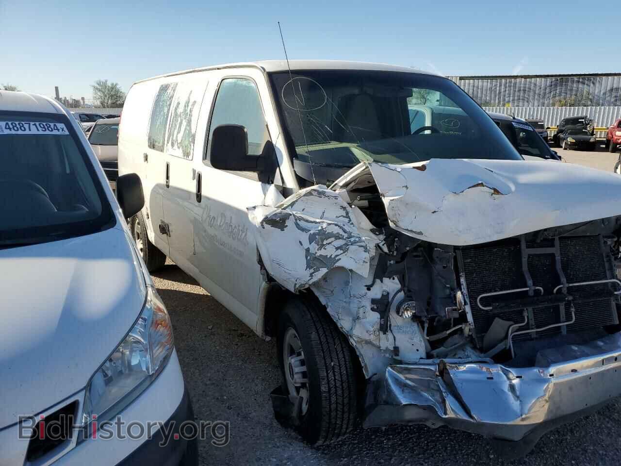 2014 GMC SAVANA - VIN: 1GTW7FCA2E1905919 - Photo 4
