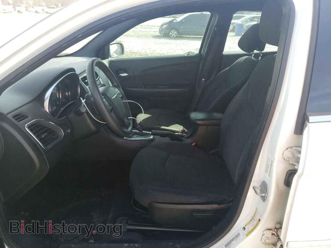 2012 CHRYSLER 200 - VIN: 1C3CCBAB1CN201823 - Фото 7