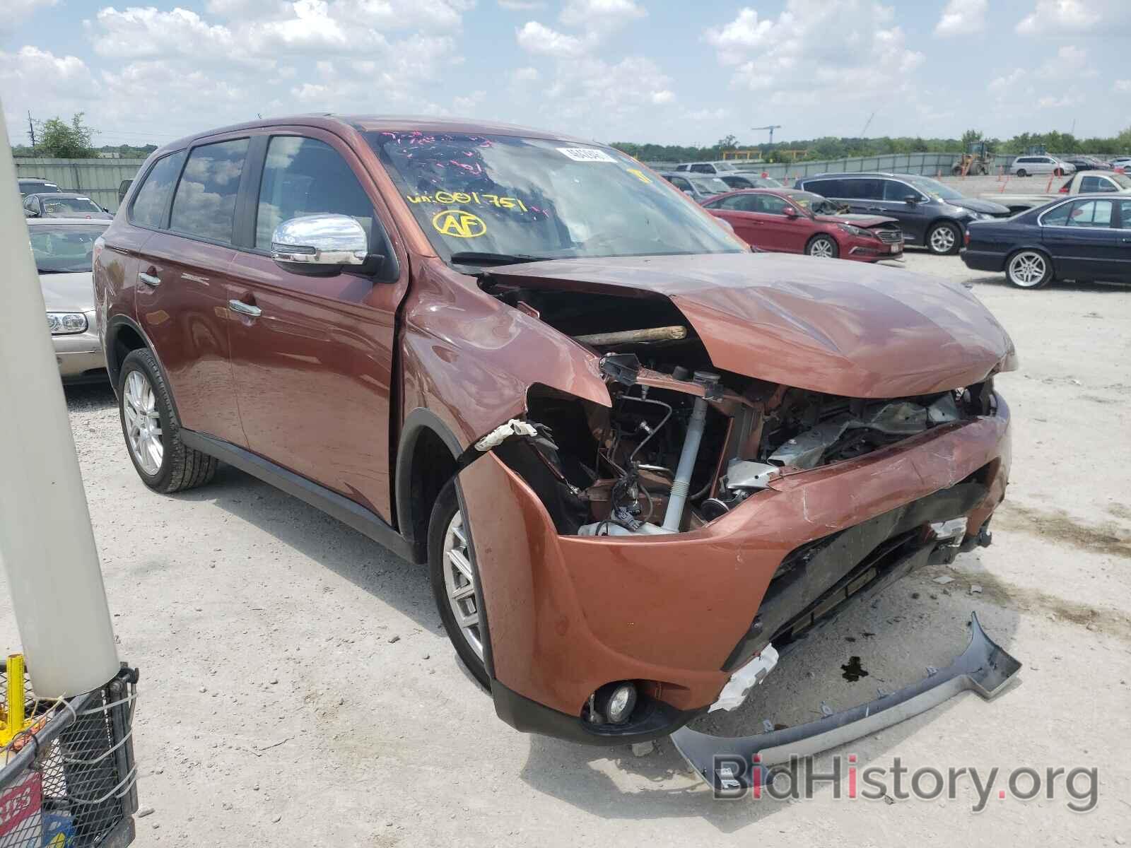 Photo JA4AZ3A30FZ001751 - MITSUBISHI OUTLANDER 2015