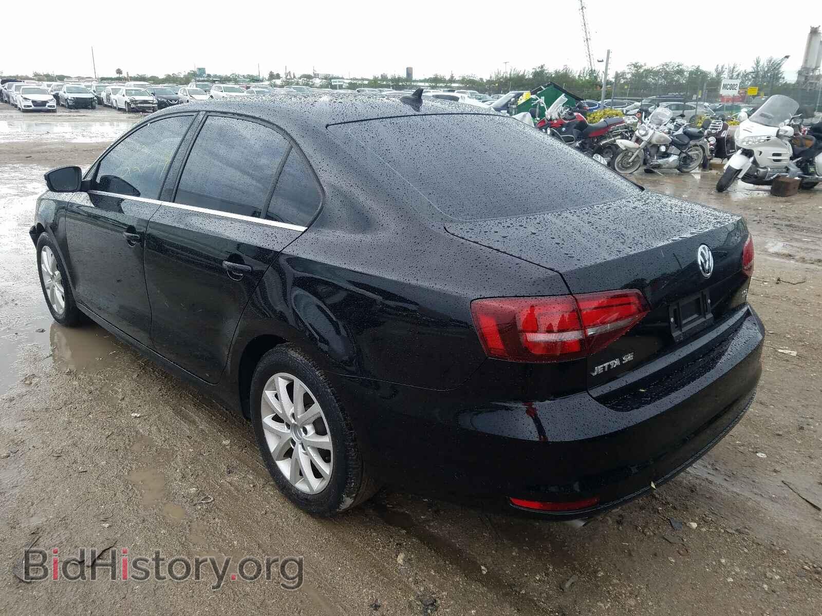 2017 VOLKSWAGEN JETTA - VIN: 3VWDB7AJ7HM305139 - Фото 3