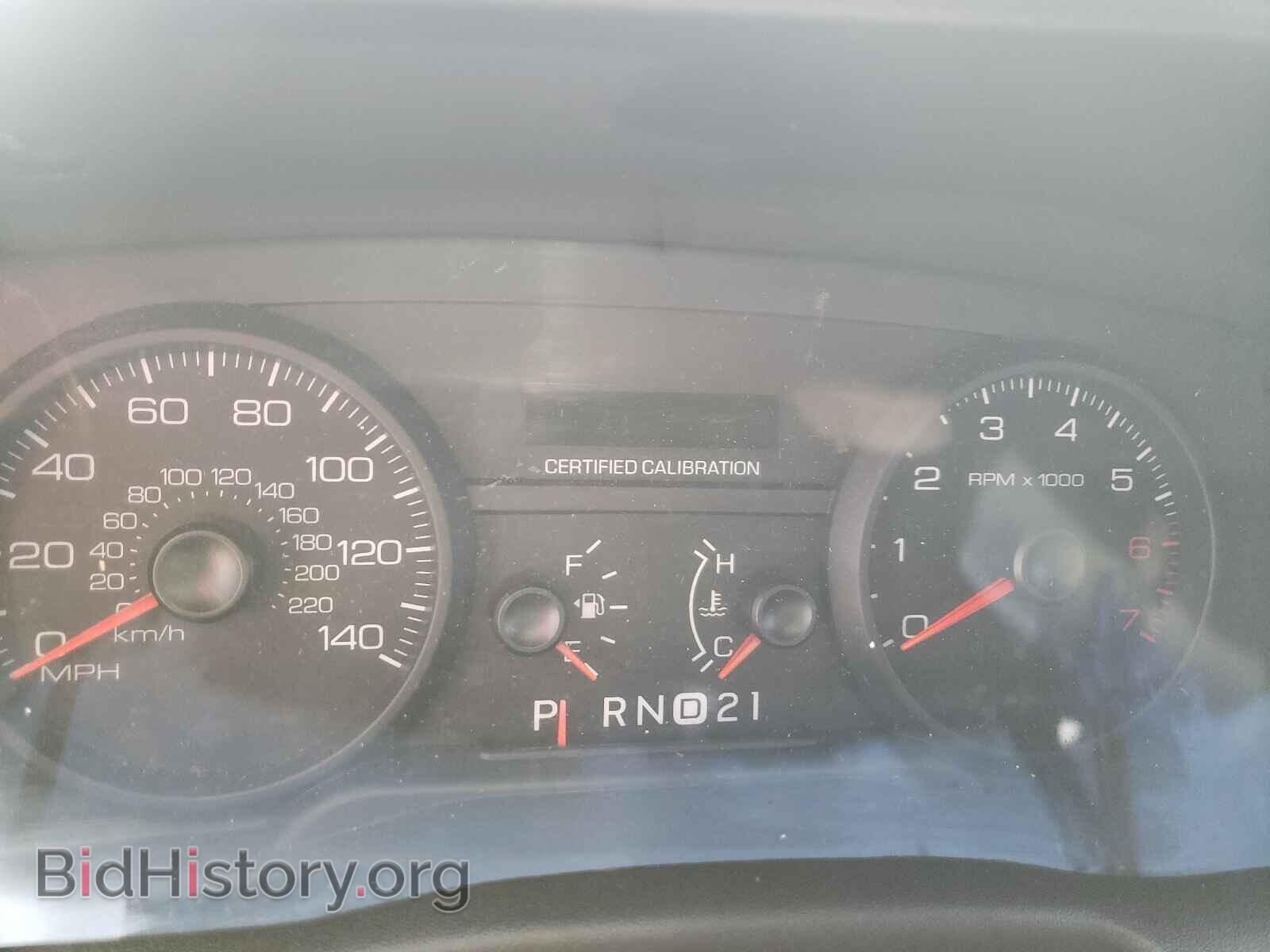 2011 FORD CROWN VIC - VIN: 2FABP7BV1BX111009 - Фото 8