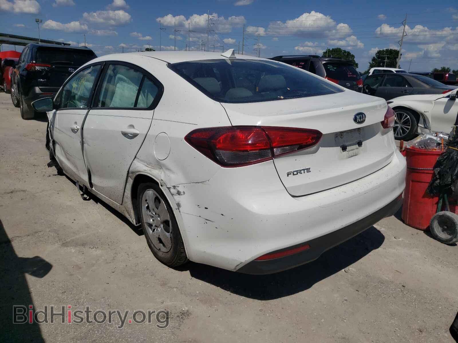 2017 KIA FORTE - VIN: 3KPFK4A70HE140379 - Photo 3