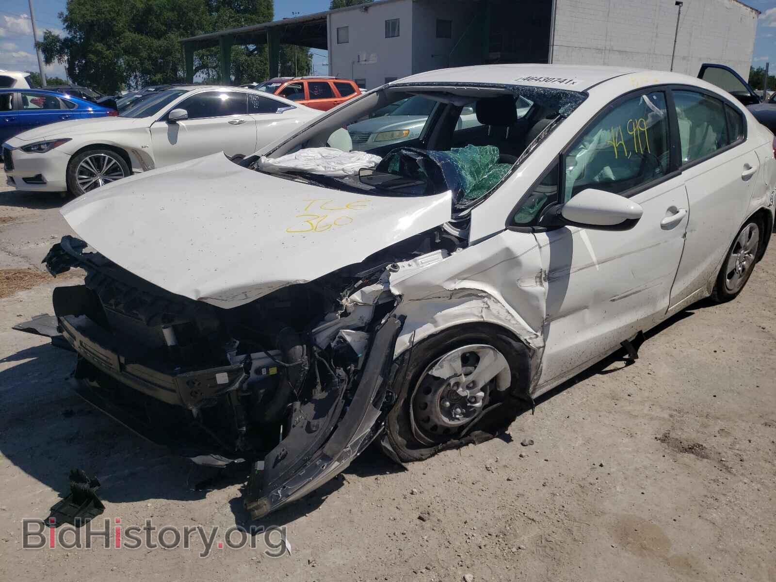 2017 KIA FORTE - VIN: 3KPFK4A70HE140379 - Photo 9