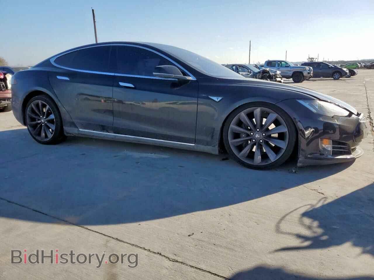 2015 TESLA MODEL S - VIN: 5YJSA1E22FF105817 - Фото 4