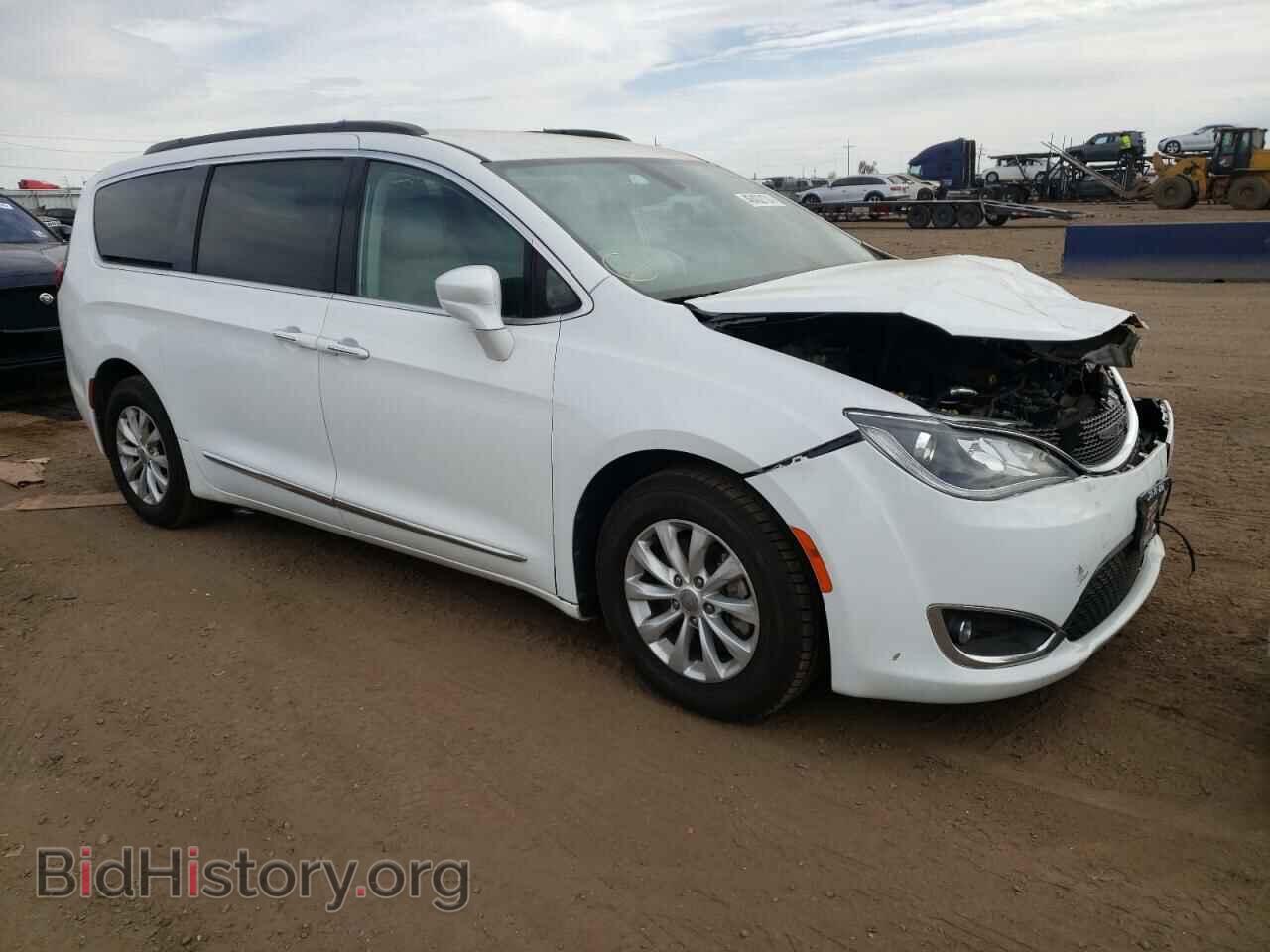 2017 CHRYSLER PACIFICA - VIN: 2C4RC1BG2HR703423 - Фото 4