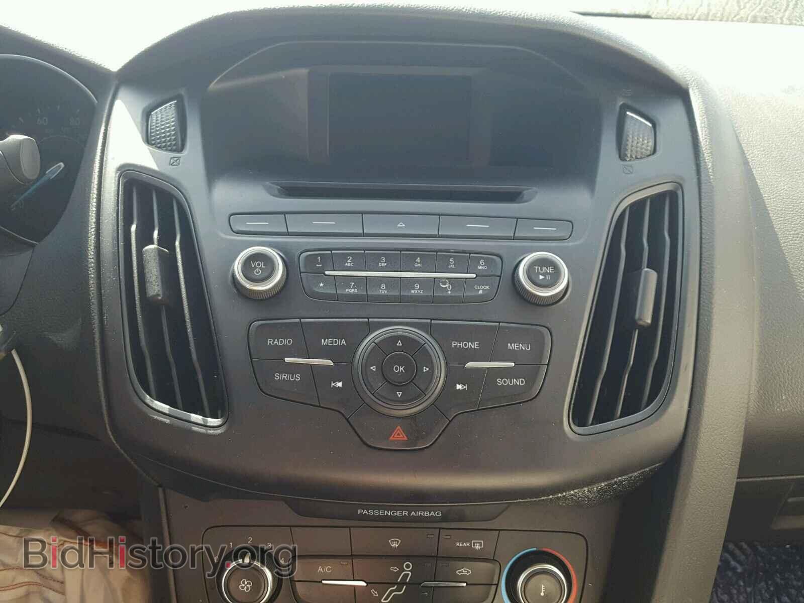 2016 FORD FOCUS - VIN: 1FADP3F21GL348444 - Photo 9