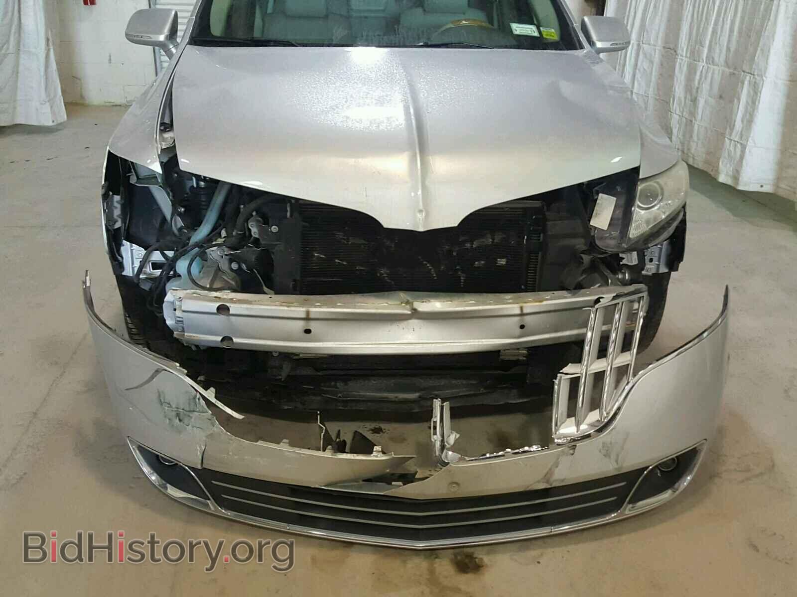 2012 LINCOLN MKT - VIN: 2LMHJ5FR1CBL51165 - Фото 9