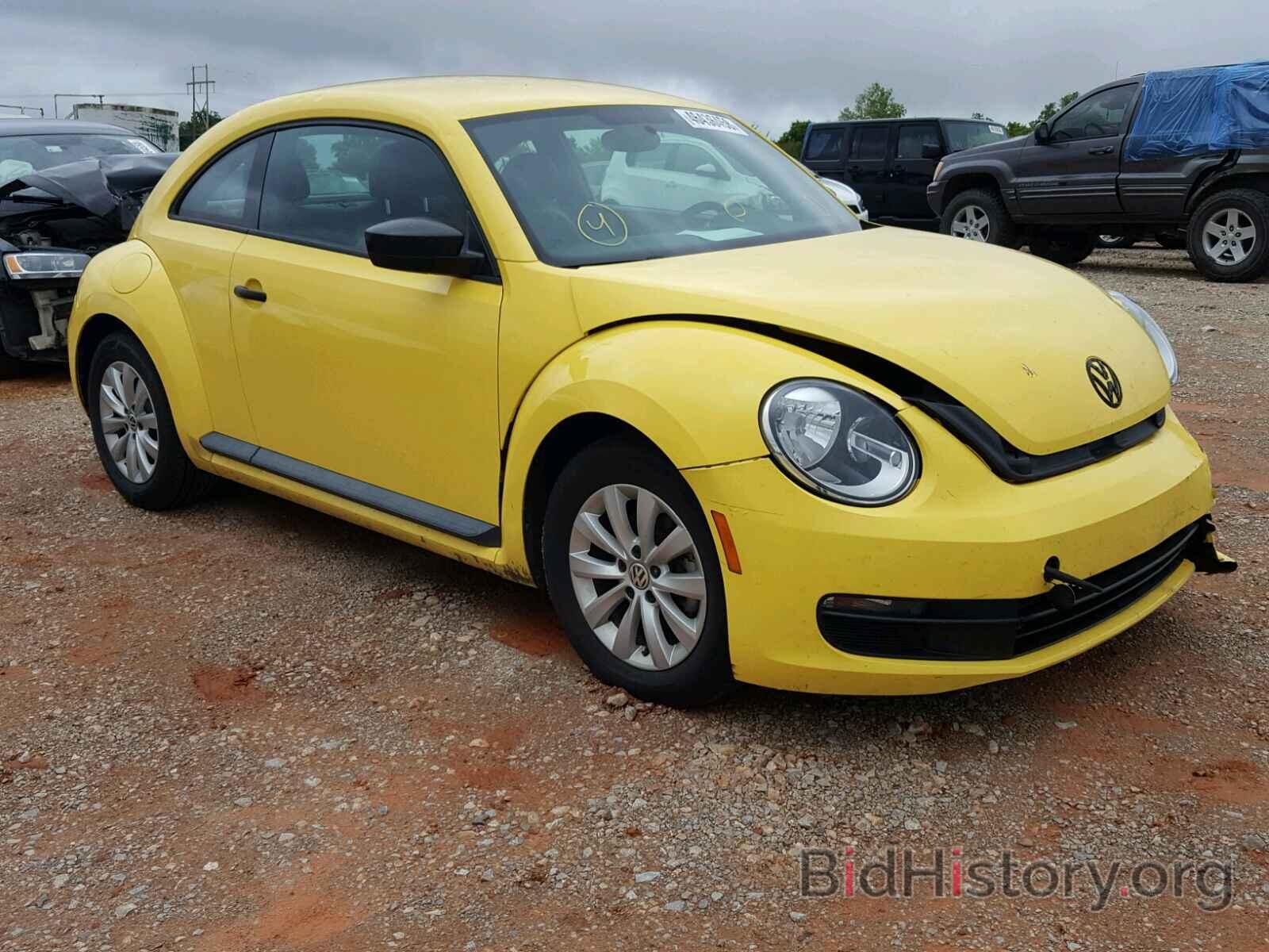 Фотография 3VWF17AT5FM630110 - VOLKSWAGEN BEETLE 2015