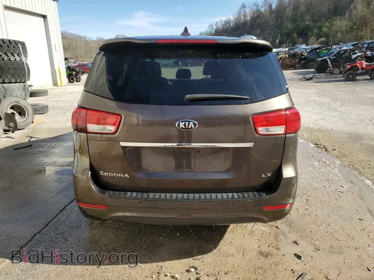 2016 KIA All Models - VIN: KNDMB5C19G6190871 - Photo 6