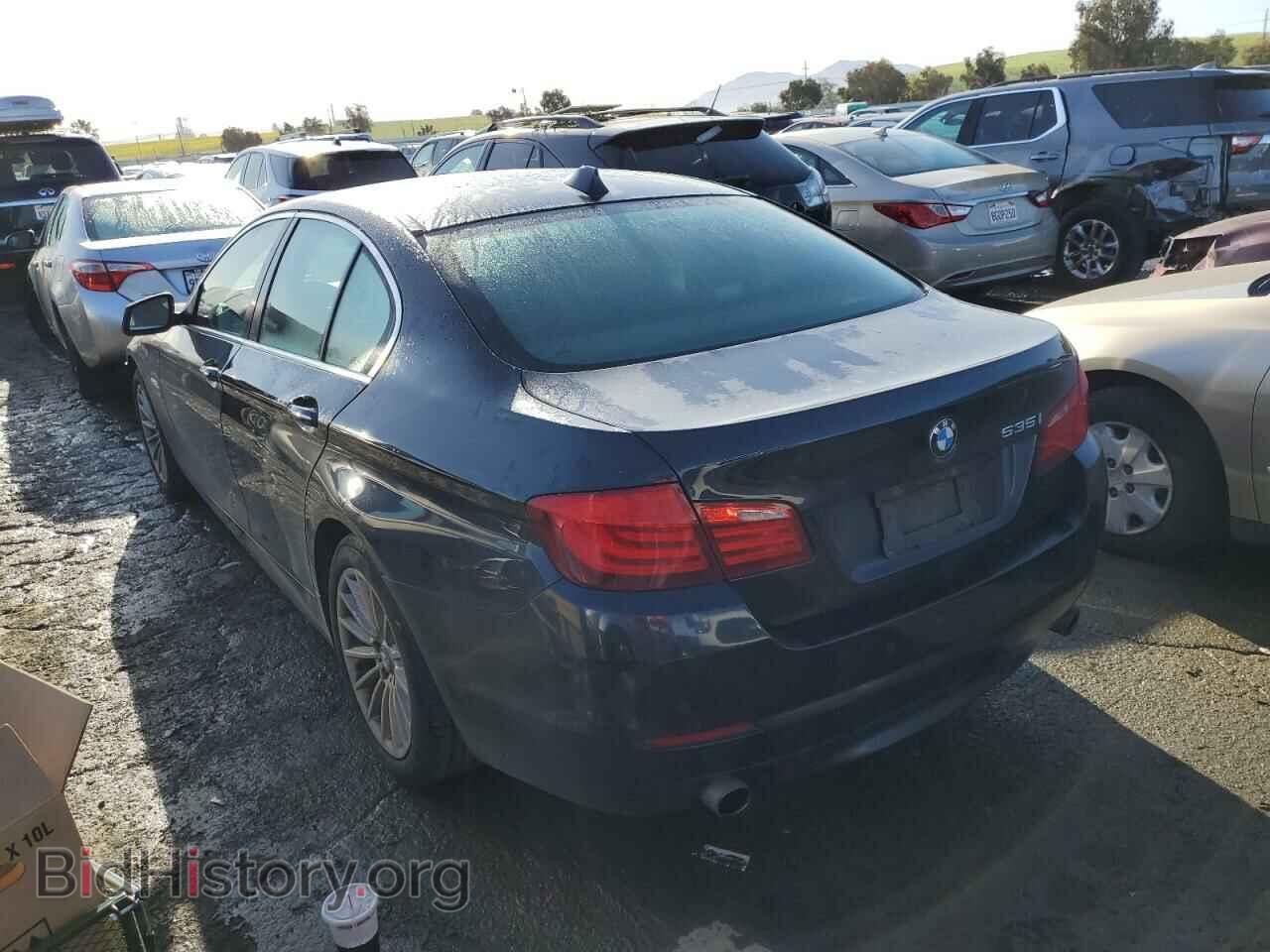2011 BMW 5 SERIES - VIN: WBAFU7C53BC778936 - Фото 2