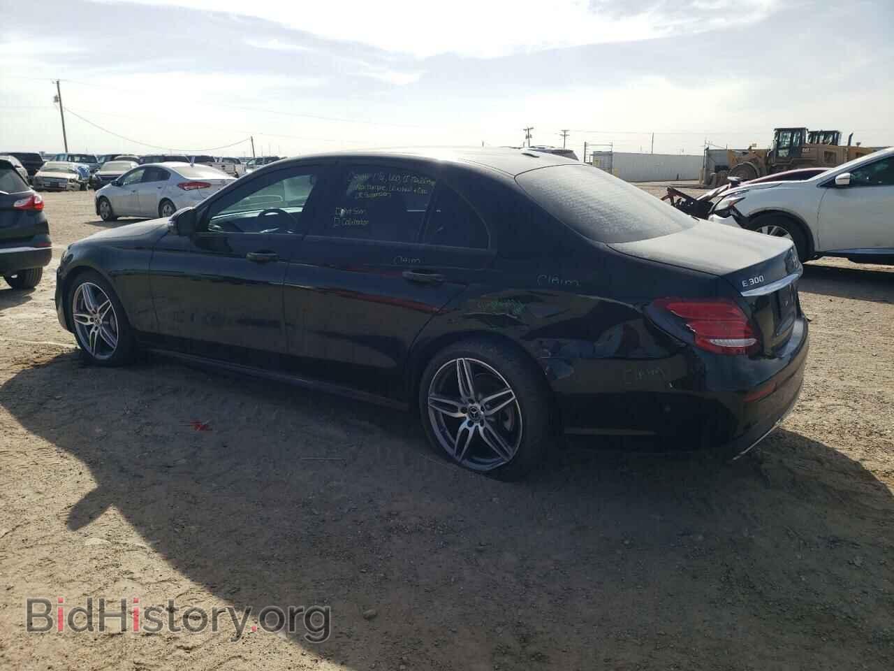 2017 MERCEDES-BENZ E-CLASS - VIN: WDDZF4JB7HA255477 - Фото 2
