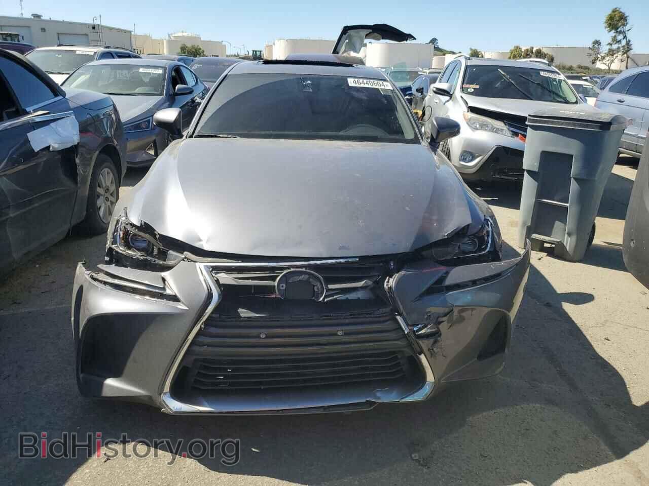 2017 LEXUS IS - VIN: JTHBA1D29H5040582 - Фото 5