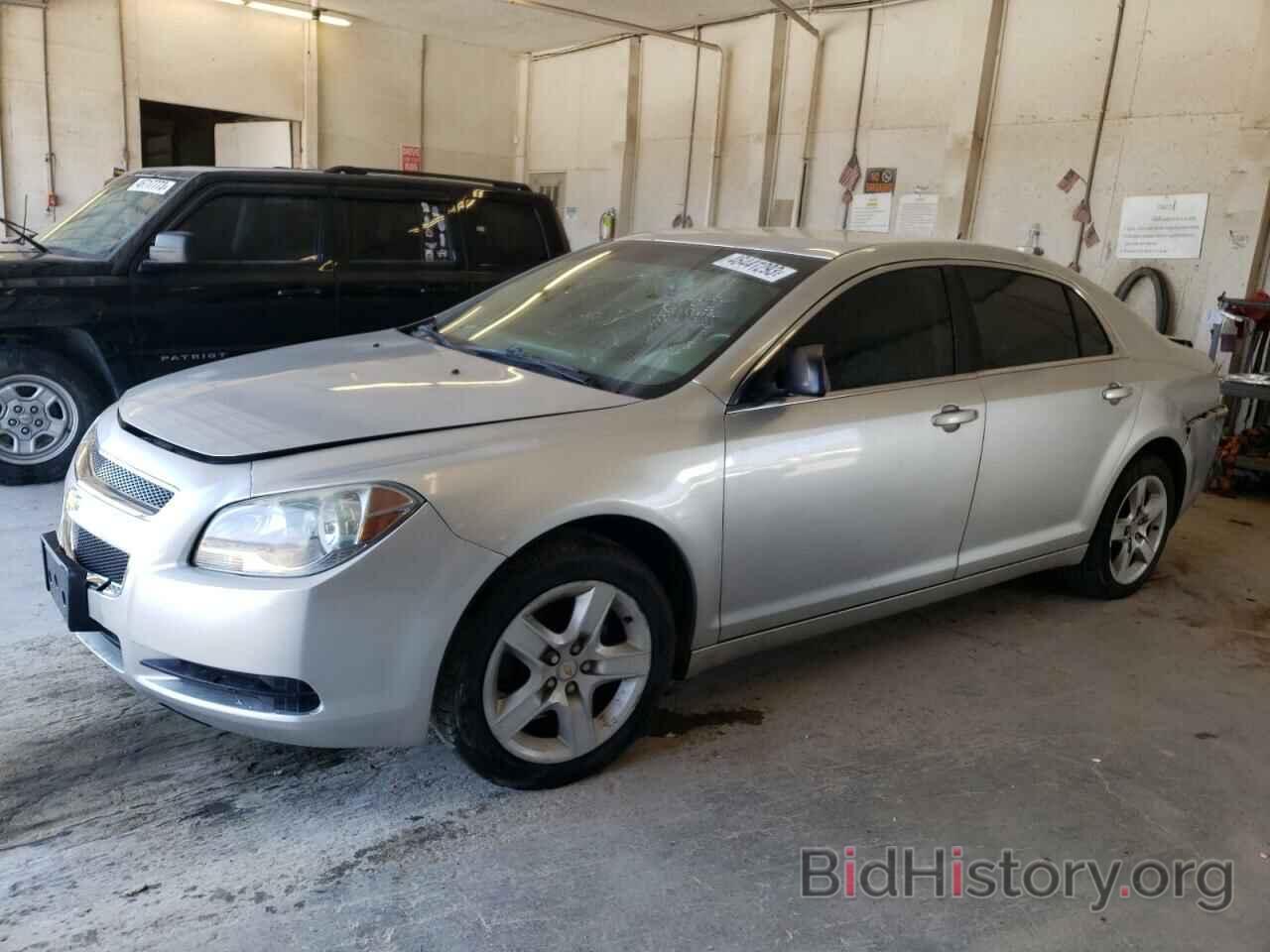 Photo 1G1ZB5EB1AF295402 - CHEVROLET MALIBU 2010