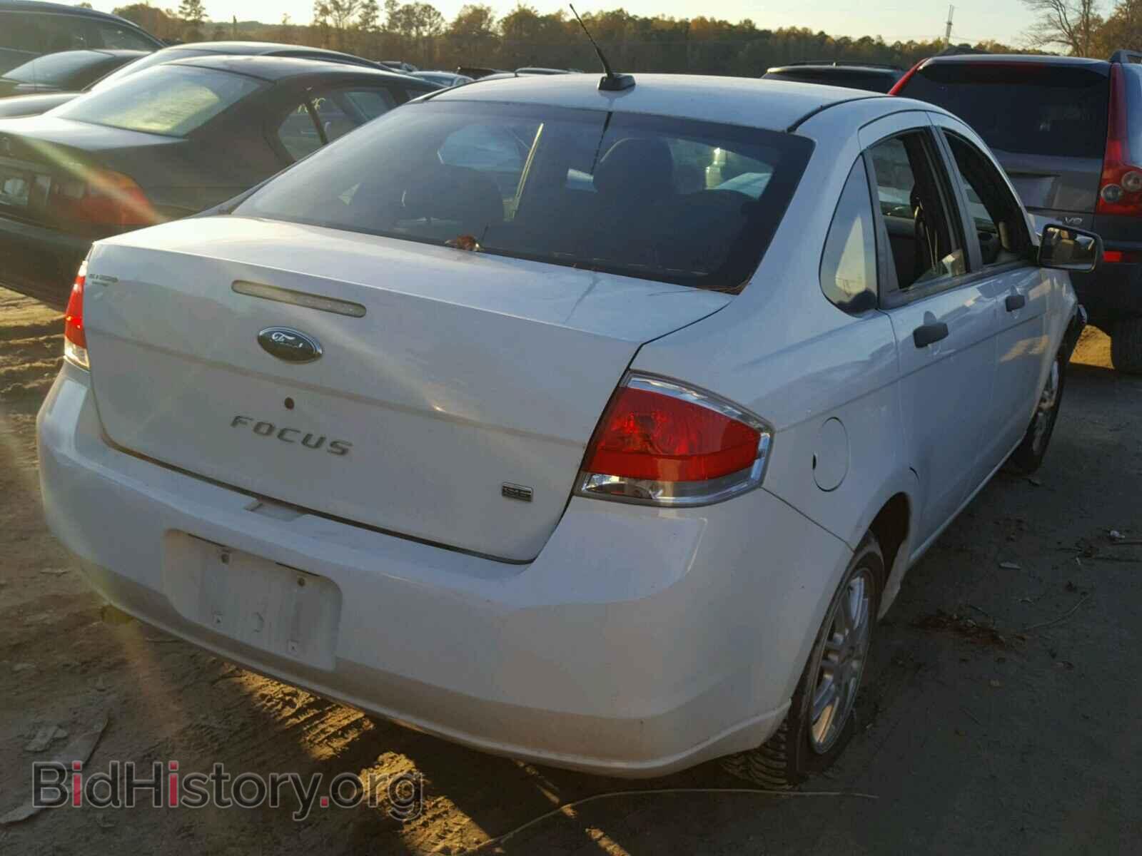 2009 FORD FOCUS - VIN: 1FAHP35N09W214927 - Photo 4