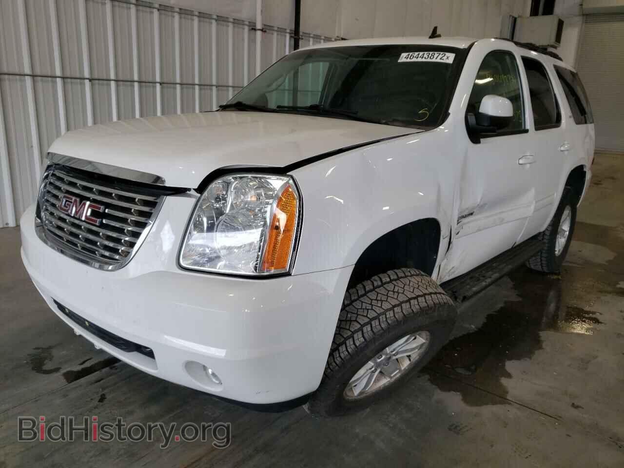 2013 GMC YUKON - VIN: 1GKS2CE03DR221241 - Фото 2