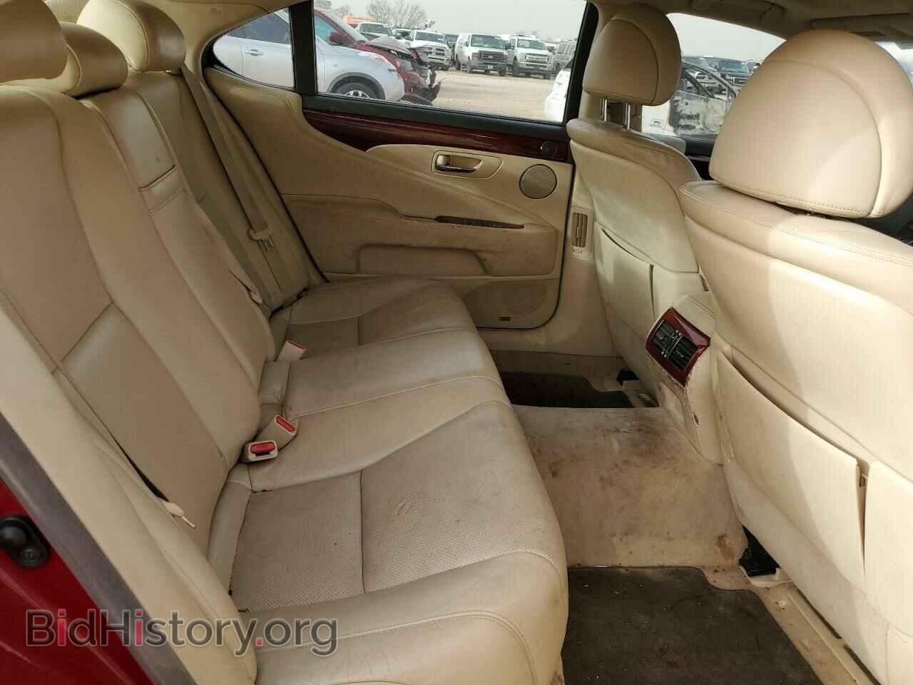 2011 LEXUS LS460 - VIN: JTHGL5EF5B5042720 - Photo 10