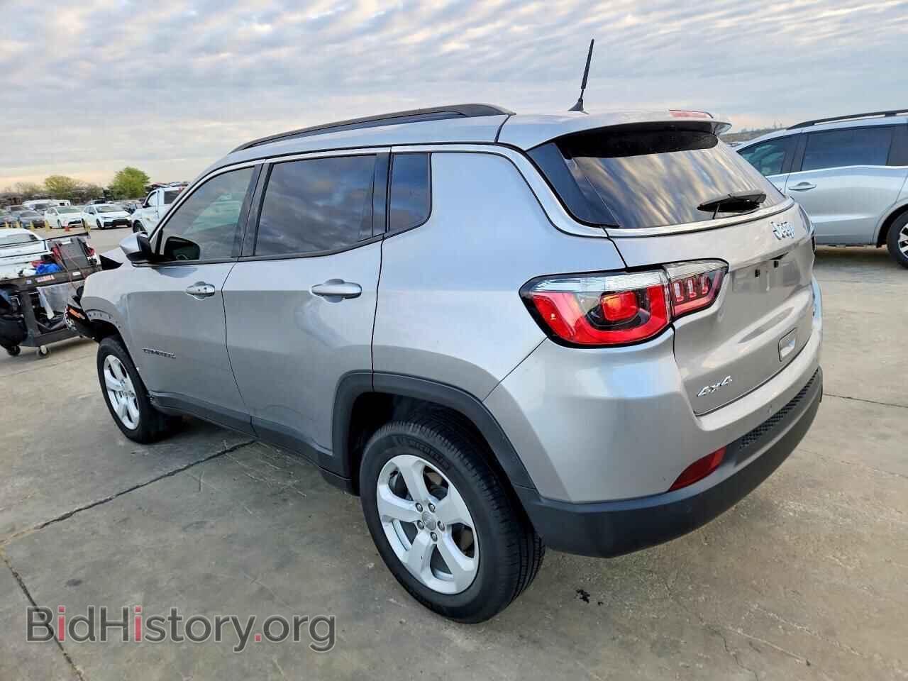 2018 JEEP COMPASS - VIN: 3C4NJDBB9JT413886 - Фото 2