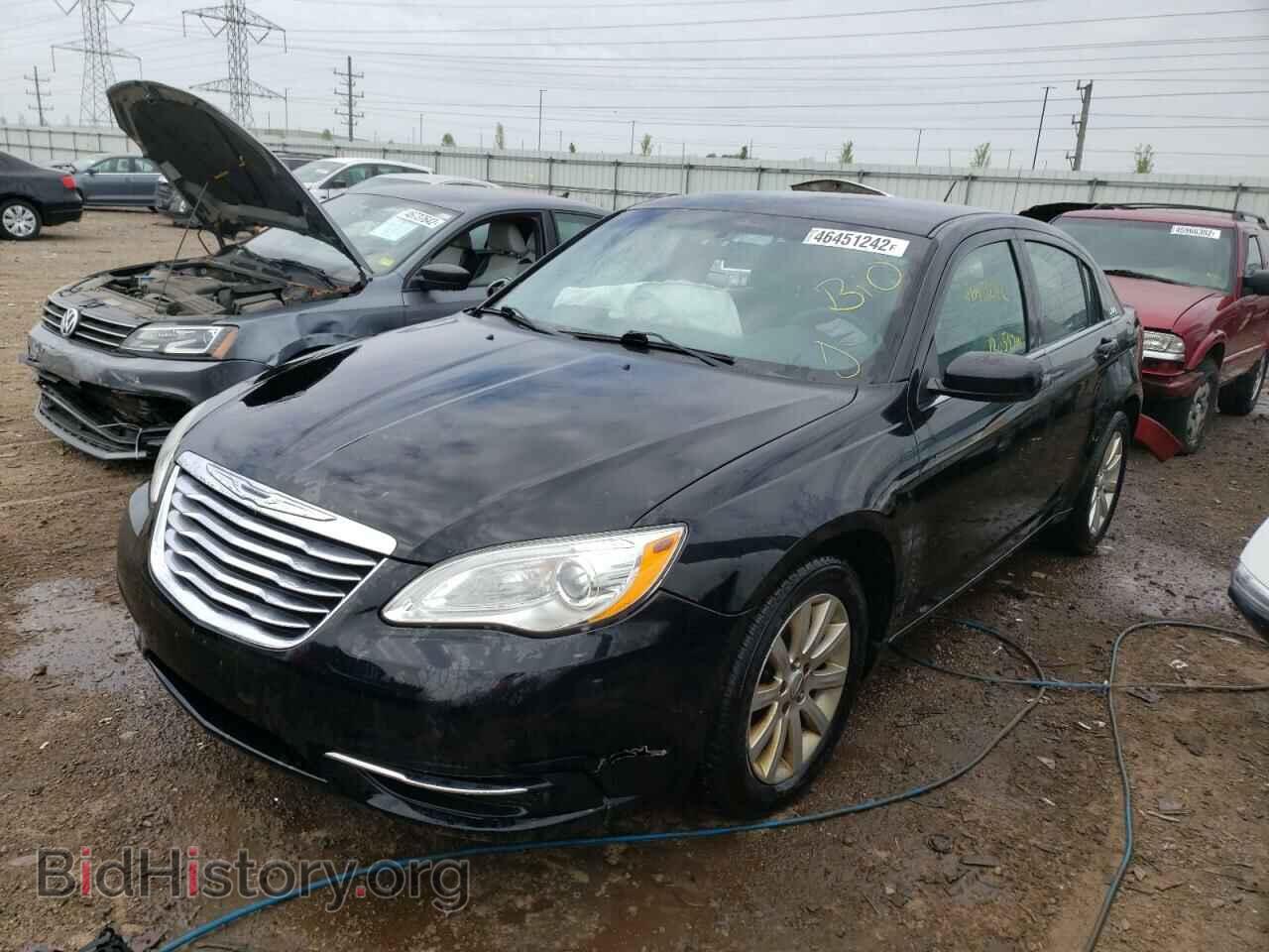 2012 CHRYSLER 200 - VIN: 1C3CCBBBXCN230123 - Фото 2