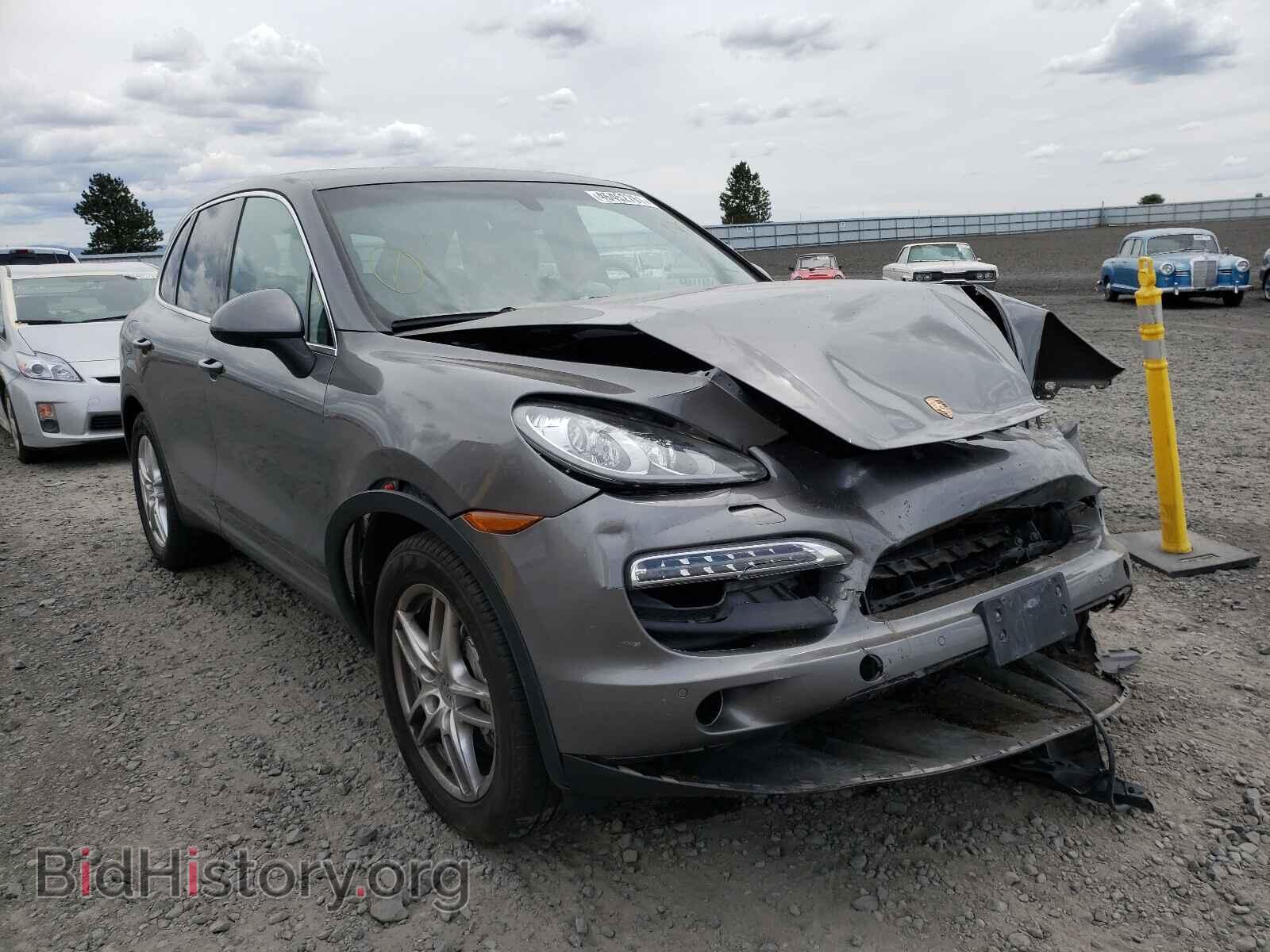 Фотография WP1AB2A22CLA41922 - PORSCHE CAYENNE 2012