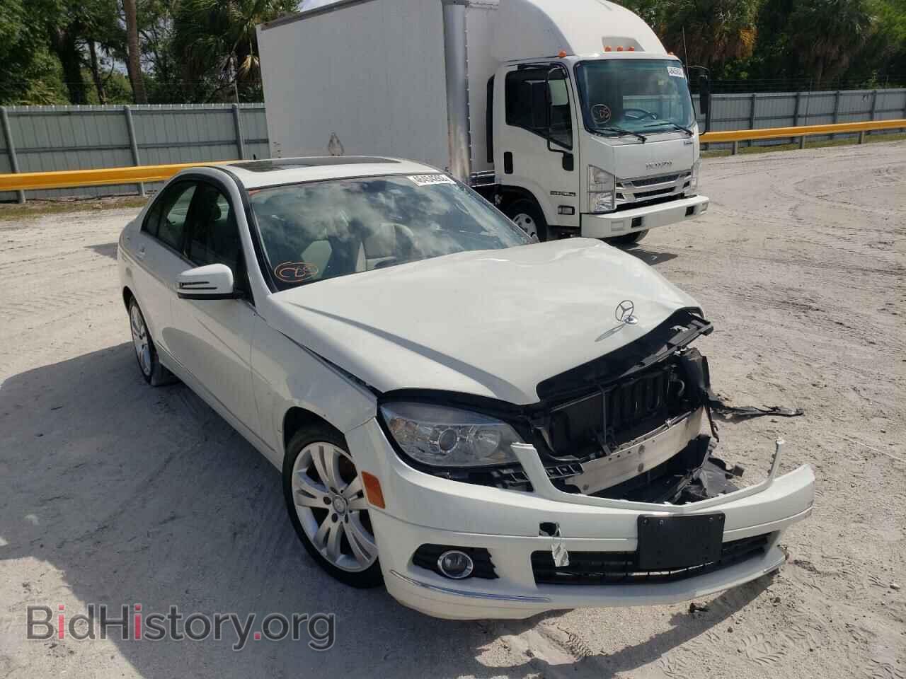 Photo WDDGF8BB3AR124972 - MERCEDES-BENZ C-CLASS 2010