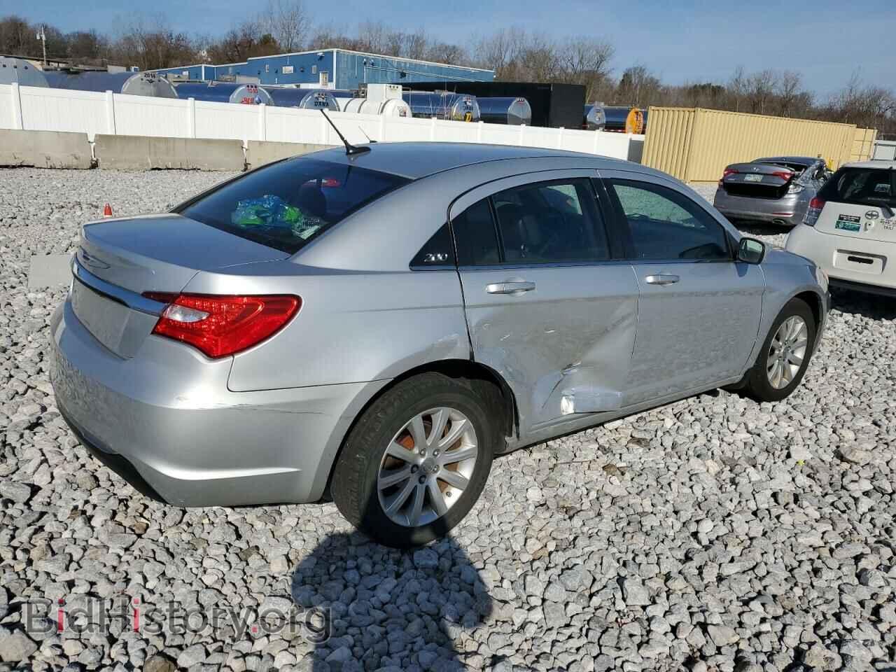 2012 CHRYSLER 200 - VIN: 1C3CCBBB1CN176940 - Фото 3