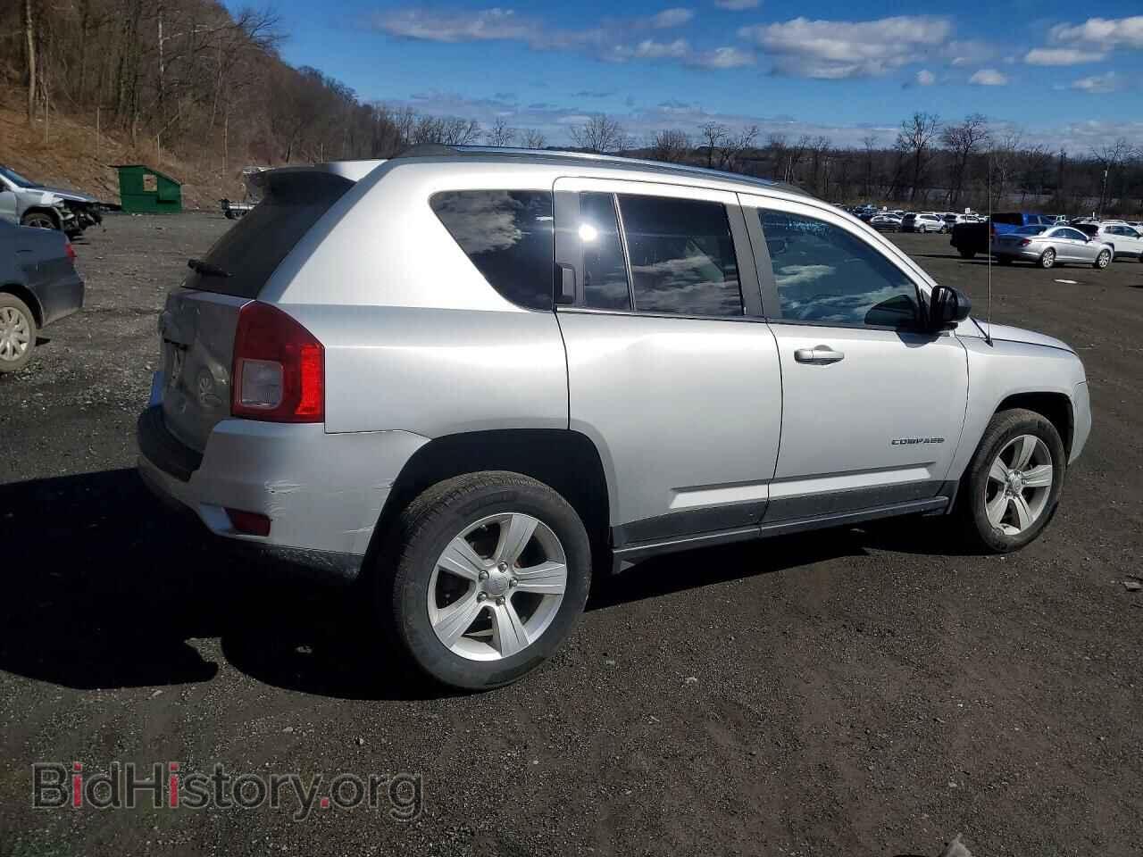2012 JEEP COMPASS - VIN: 1C4NJDEB5CD548321 - Photo 3