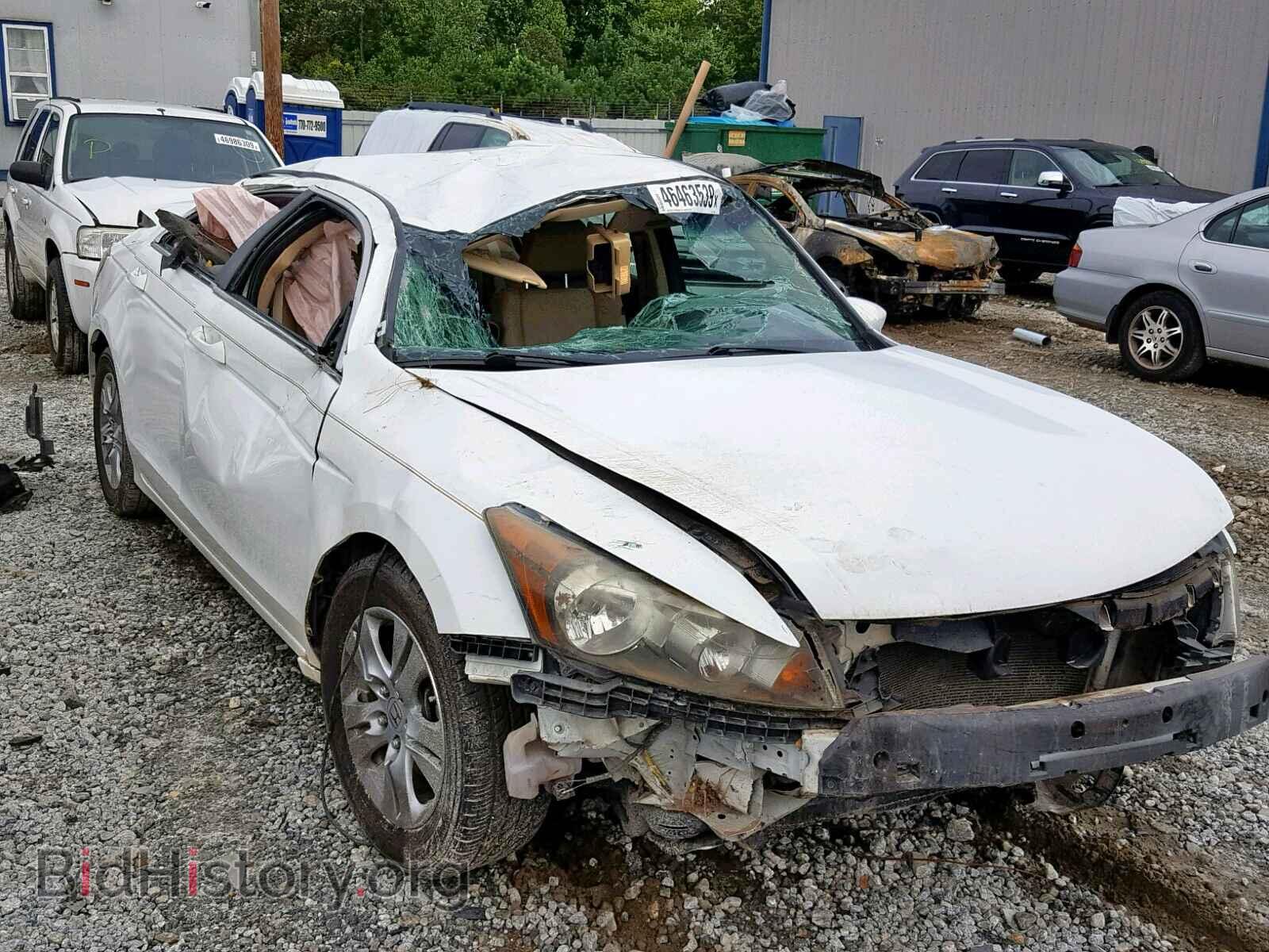 Photo 1HGCP2F61BA112434 - HONDA ACCORD SE 2011
