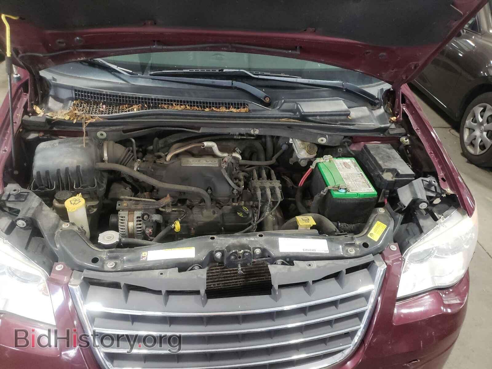 2008 CHRYSLER MINIVAN - VIN: 2A8HR54P08R774885 - Фото 7