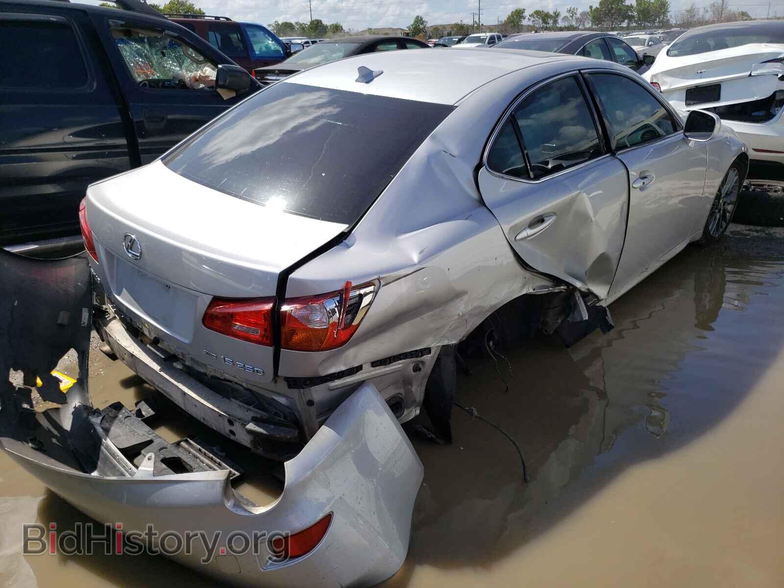 2007 LEXUS IS - VIN: JTHCK262372011499 - Photo 4