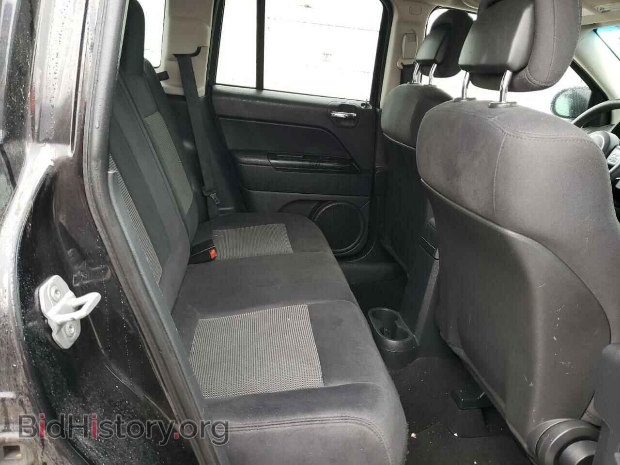 2011 JEEP COMPASS - VIN: 1J4NT1FB2BD150449 - Photo 6