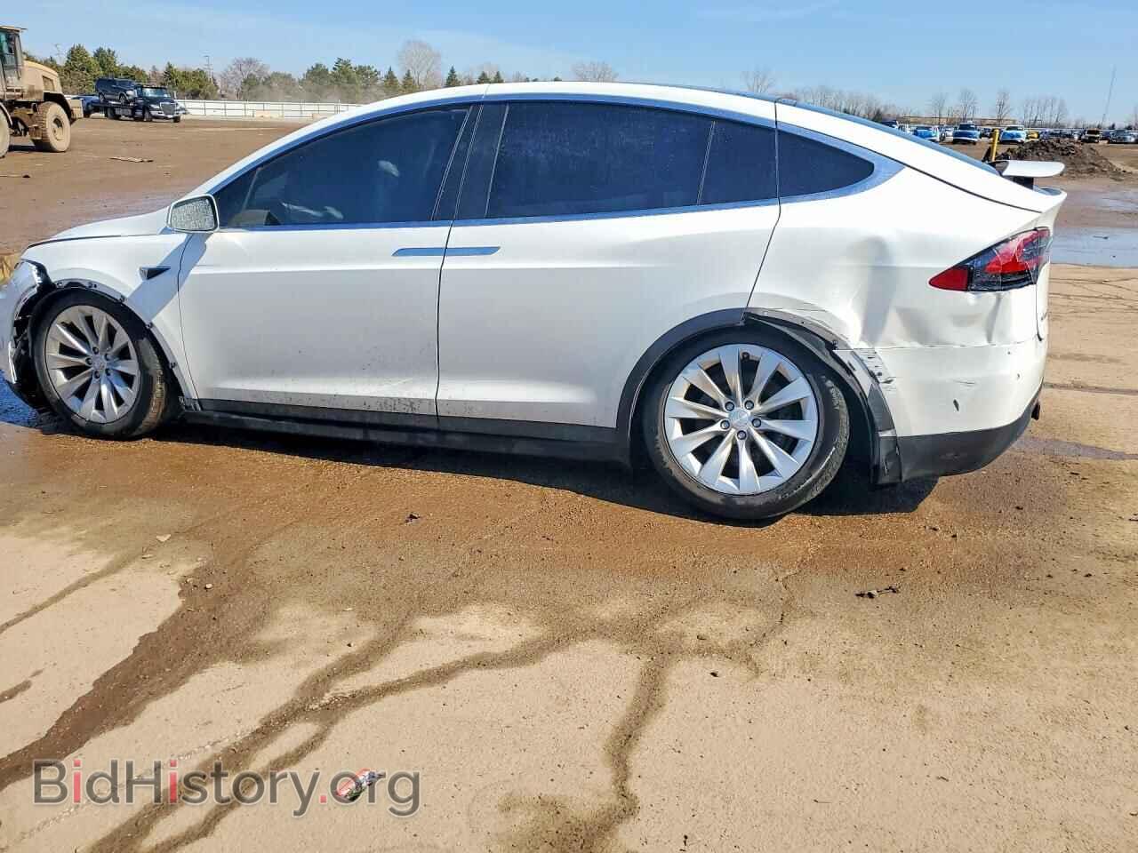 2017 TESLA MODEL X - VIN: 5YJXCBE20HF043908 - Фото 2