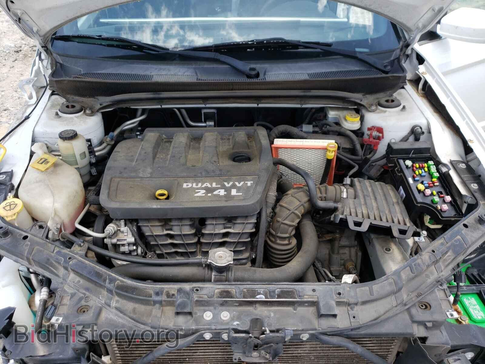 2012 CHRYSLER 200 - VIN: 1C3CCBAB5CN204577 - Фото 7