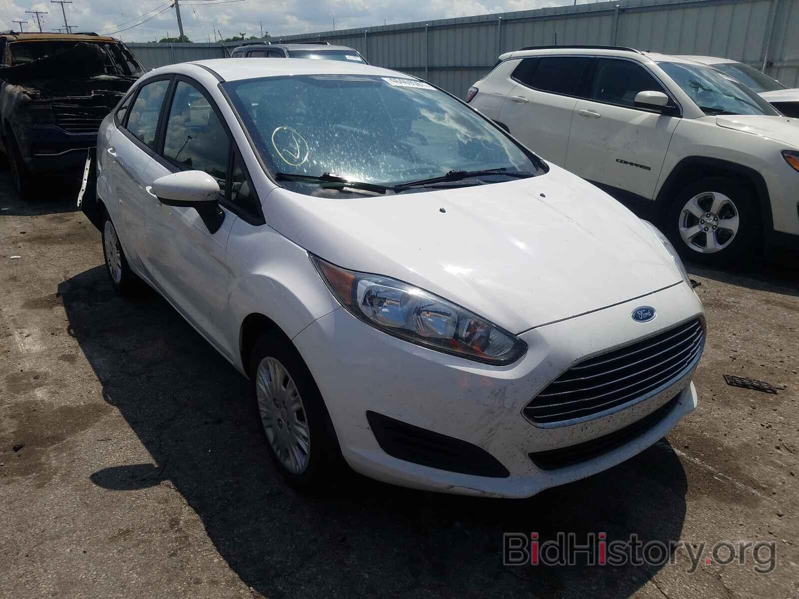 Photo 3FADP4AJ5FM210715 - FORD FIESTA 2015