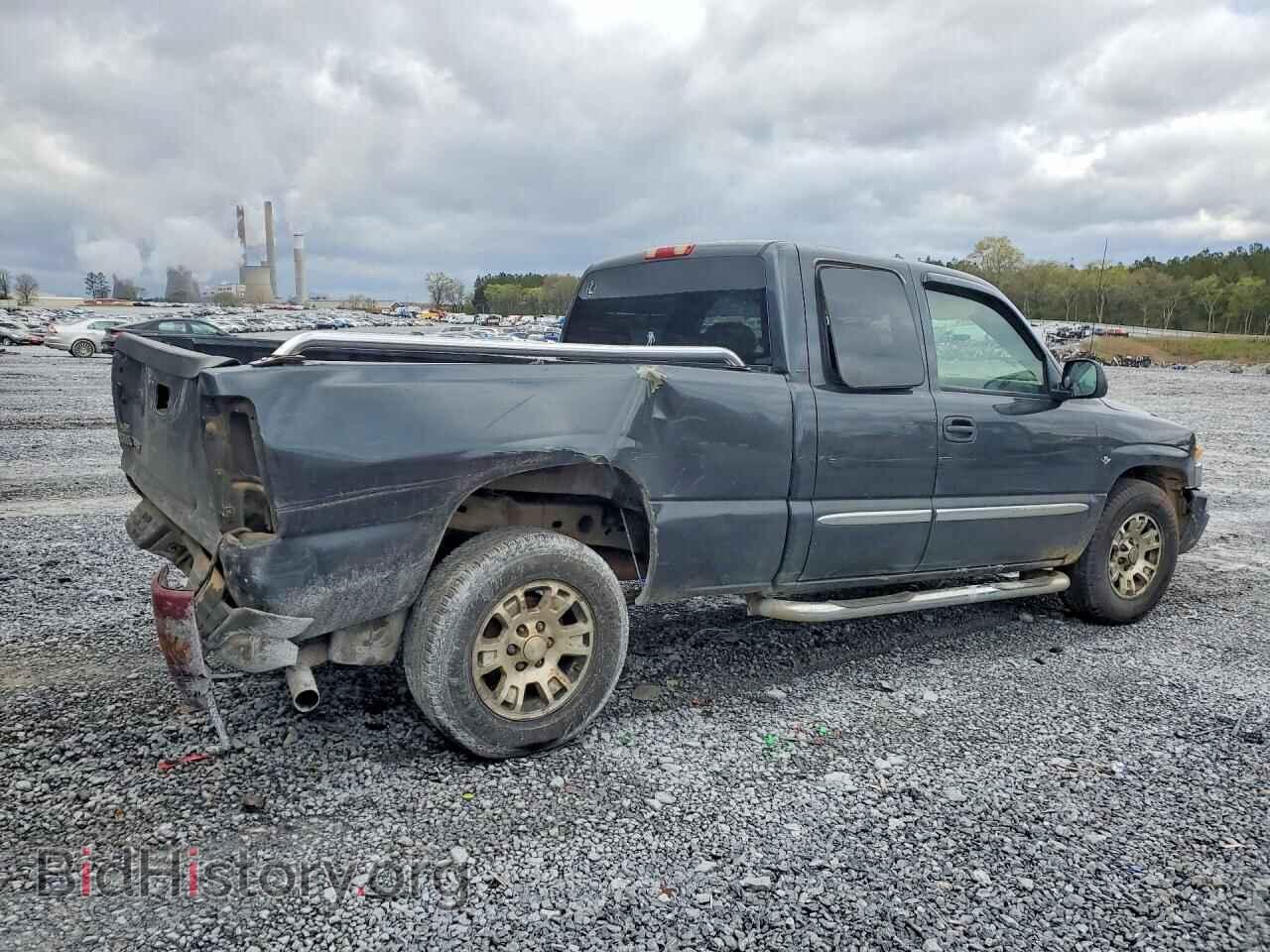 2005 GMC SIERRA - VIN: 2GTEC19TX51180759 - Фото 3