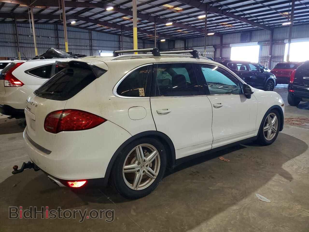 2012 PORSCHE CAYENNE - VIN: WP1AB2A26CLA48341 - Photo 3